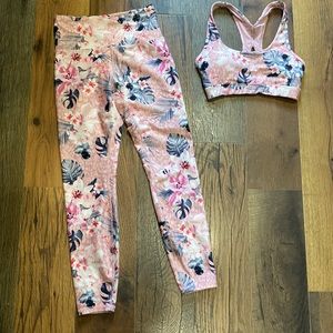 Marika sports bra and matching leggings! Only worn a few times!